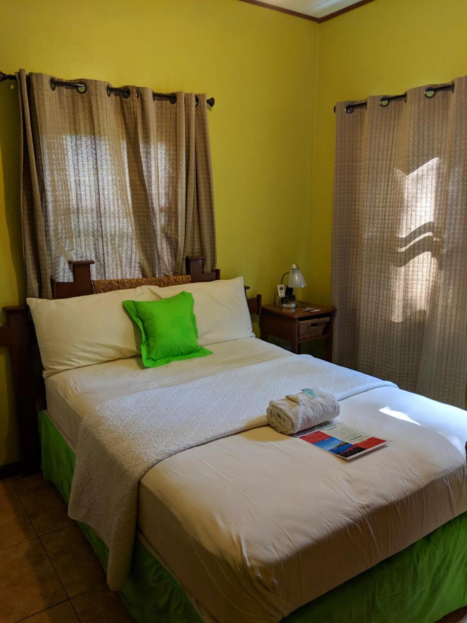 Guest house Sunset Lane Laborie