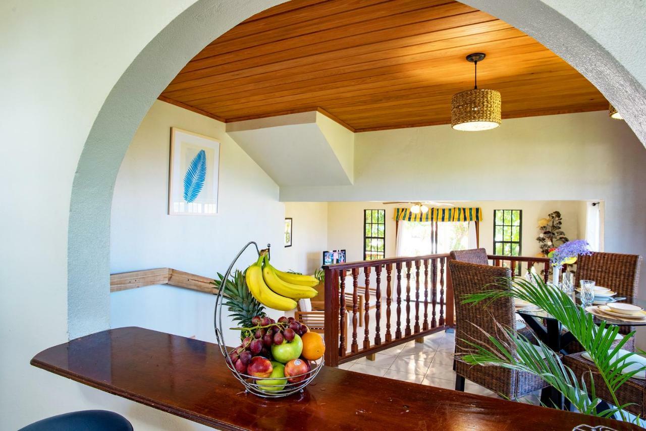 Aparthotel Bayview Vacation Spanish Town