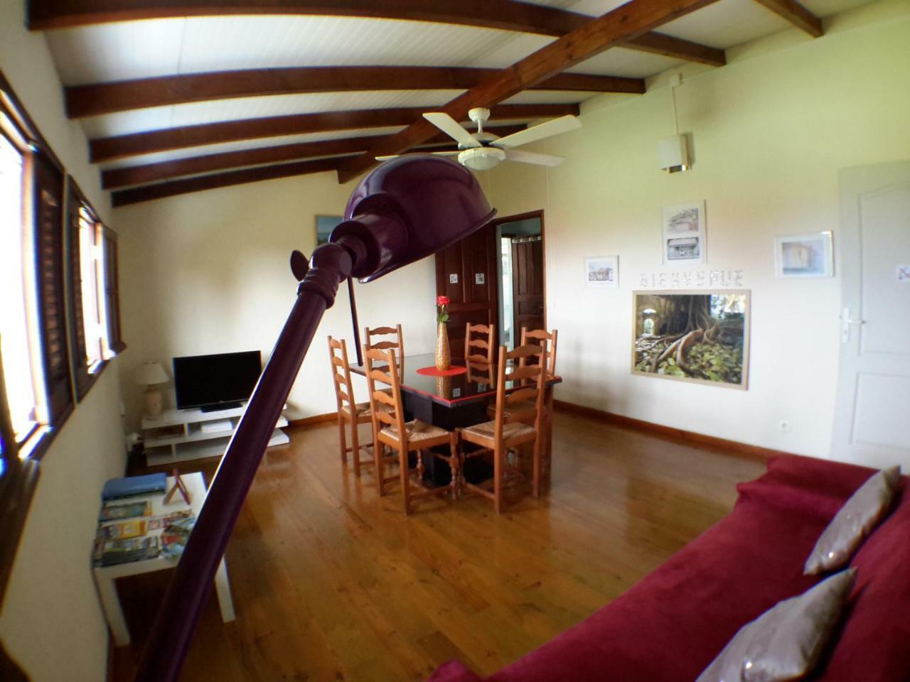 Appartement Les Bougainvilliers Vue Mer Saint-Claude