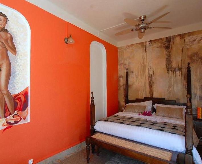 Hotel Habitation Du Comte 3*
