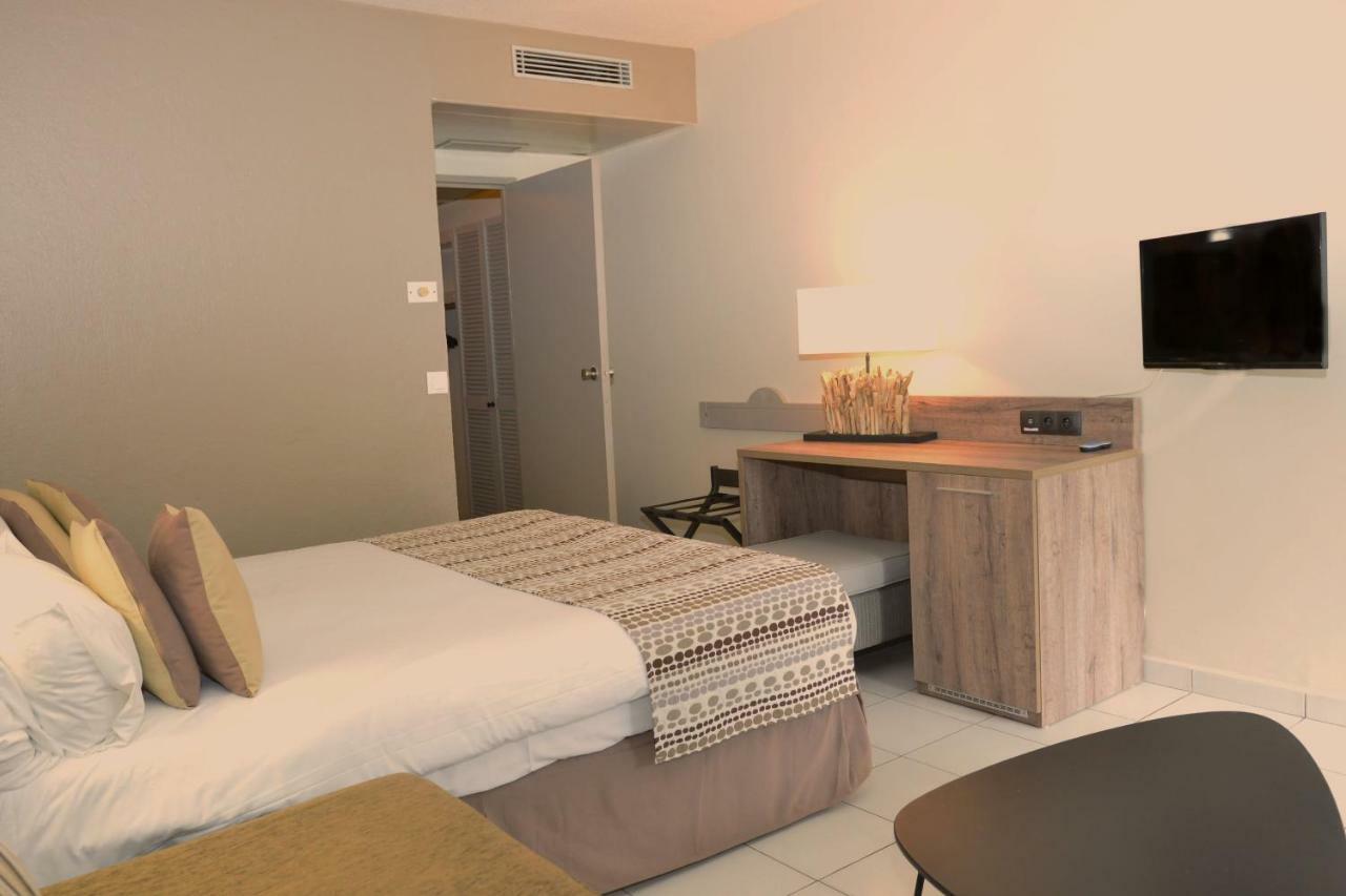 Hotel Fleur D'epee 3*