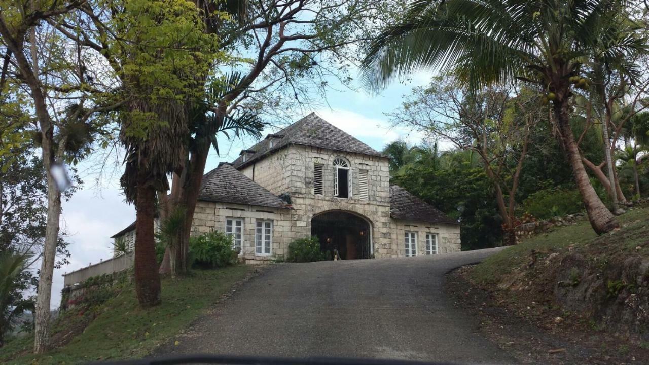Falmouth Oasis Holiday home Florence Hall