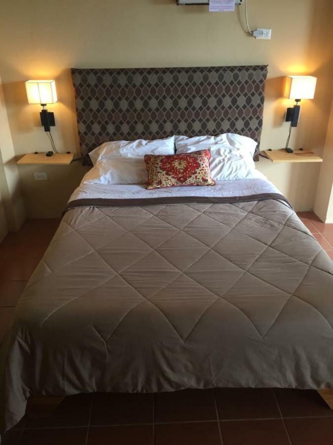 El Pequeno Bed & Breakfast *