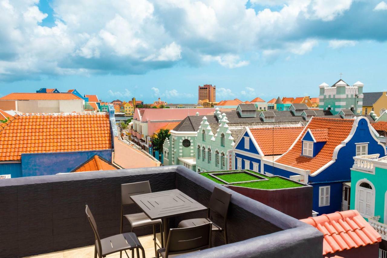 Hotel Curacao