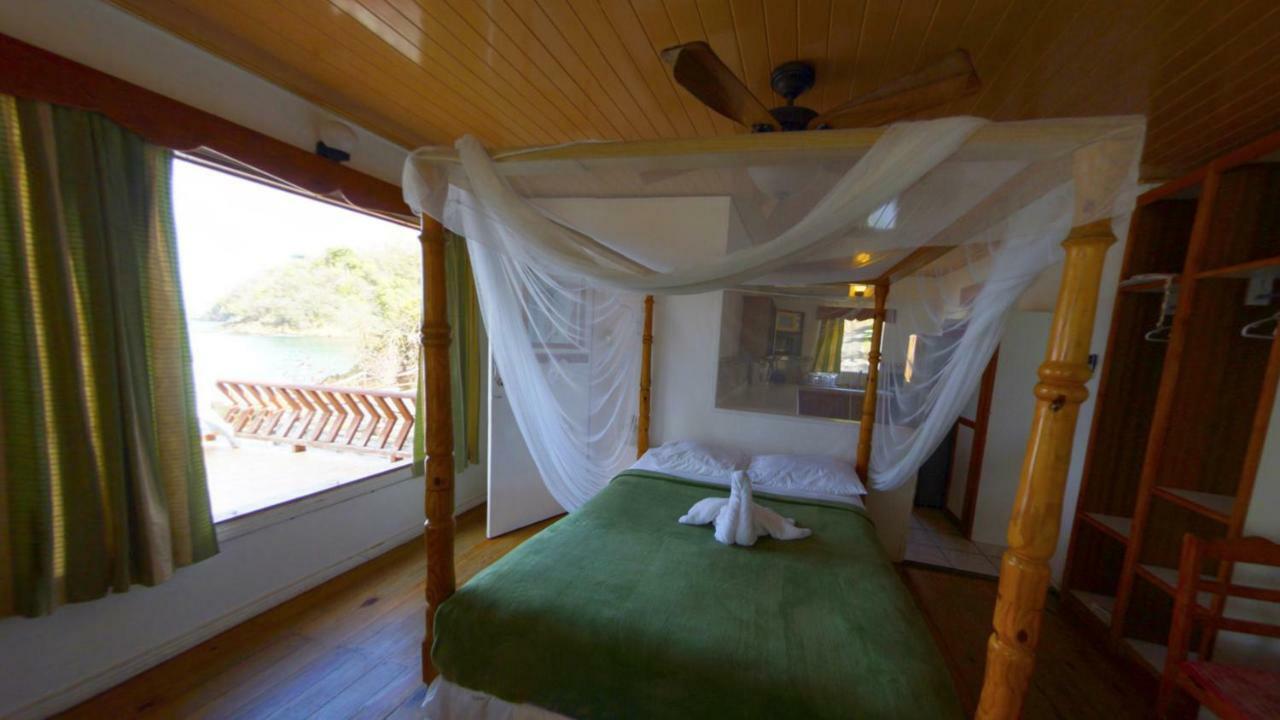 The Naturalist Beach Resort Guest house Castara