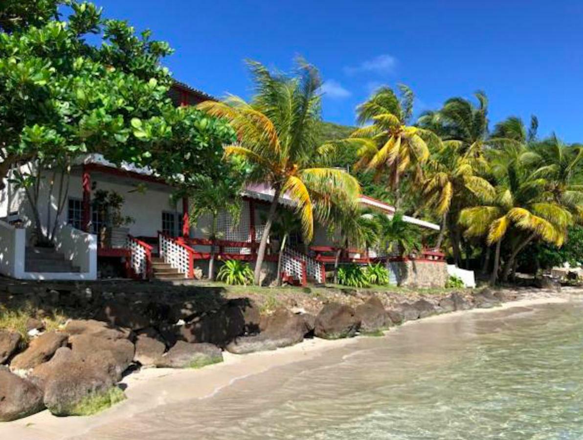Hotel Bequia Beachfront