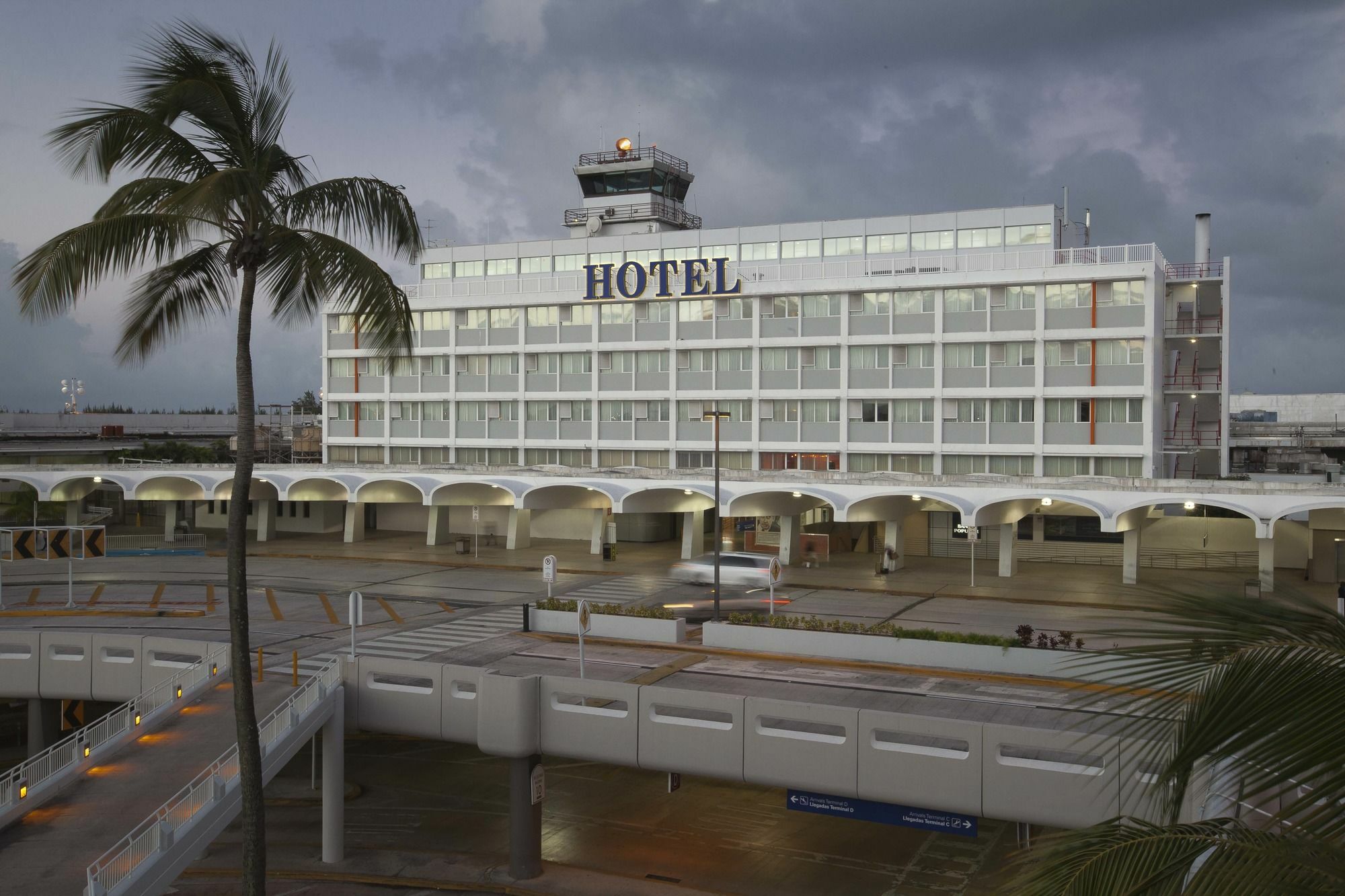 Hotel Airport 3*