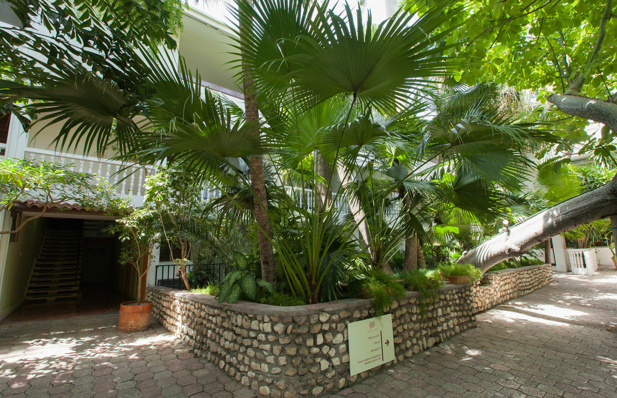 Le Plaza 3* Port-au-Prince