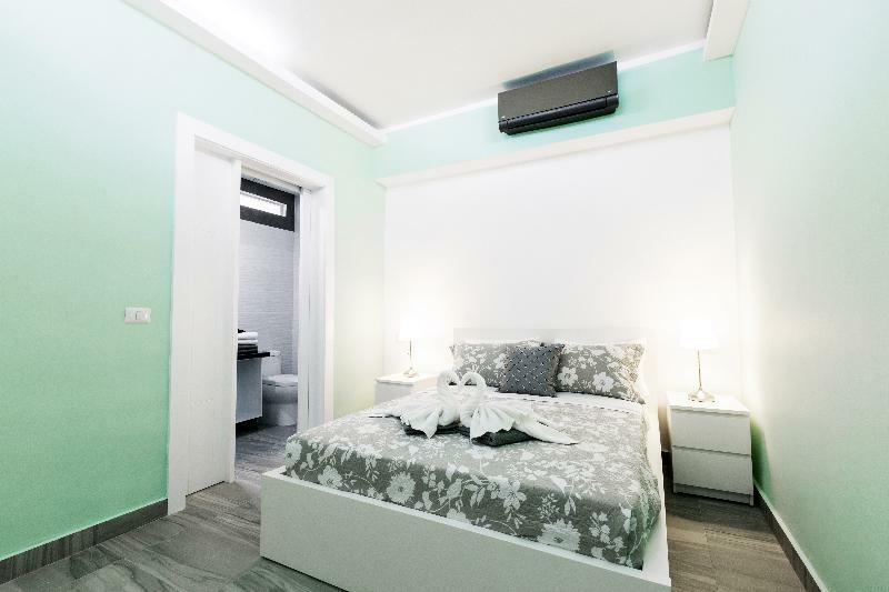 Ducassi Club & Rooftop Pool 4*