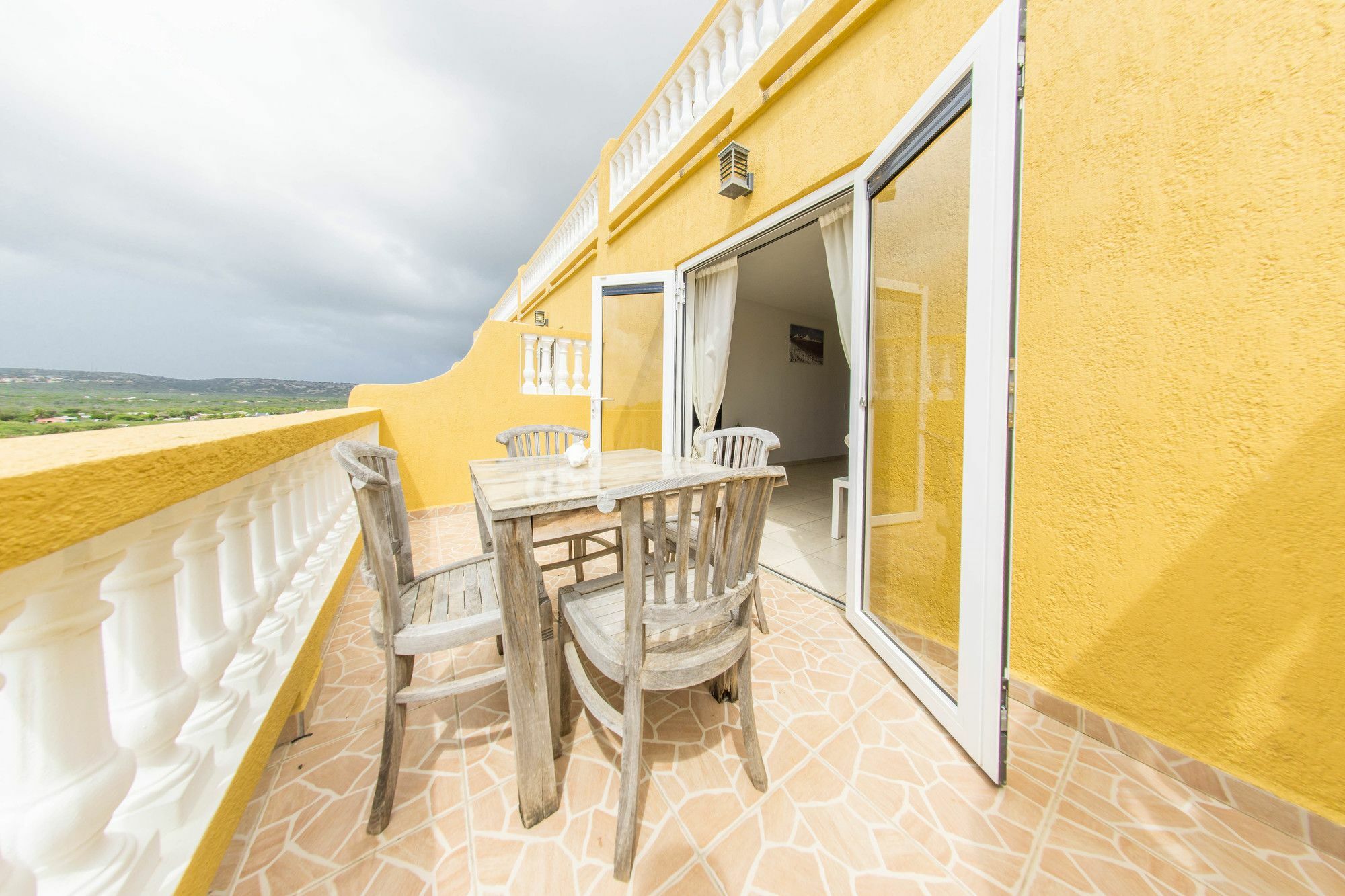 Apartment Hillside Bonaire Playa