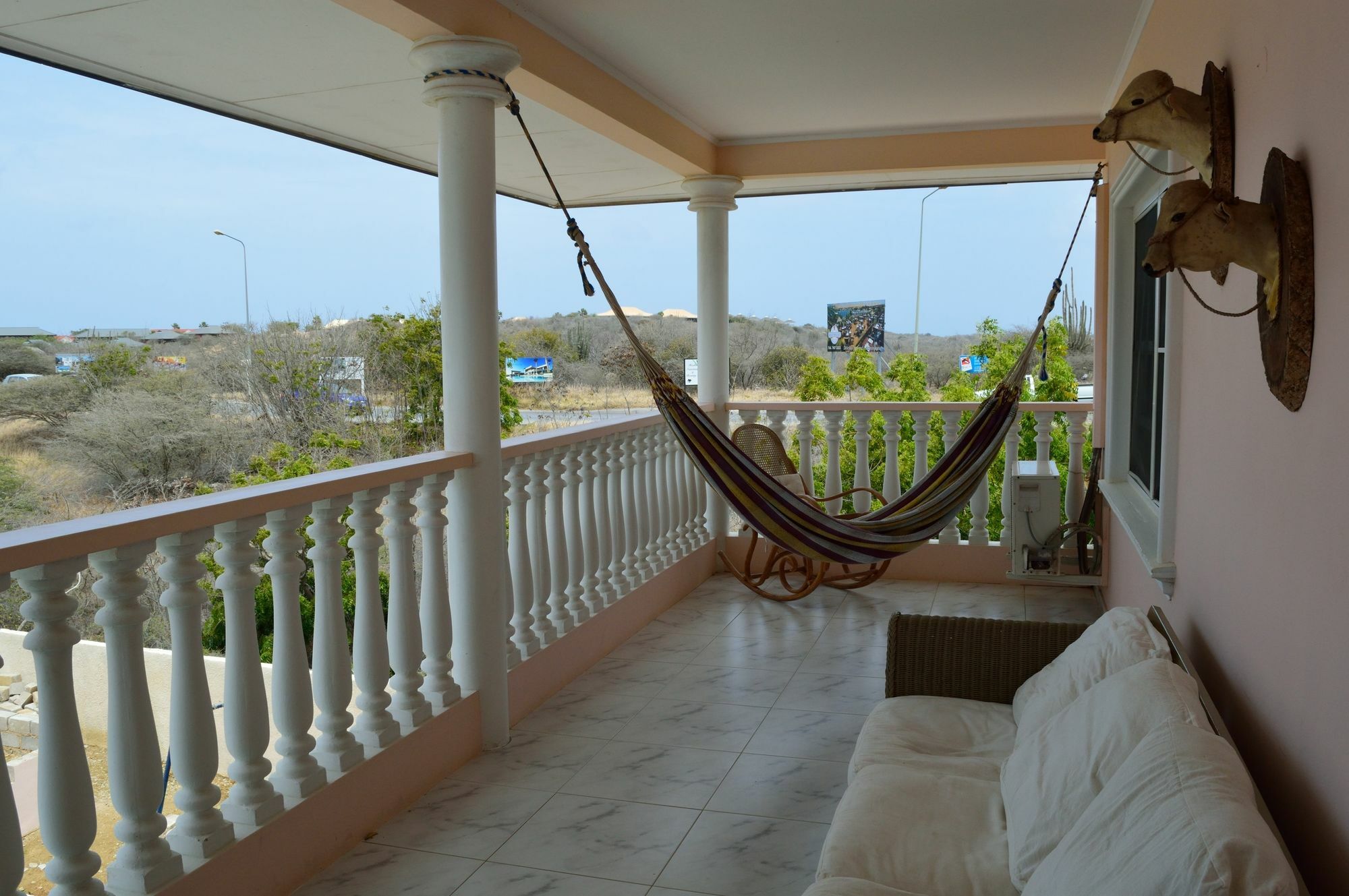 Adonai Boutique Willemstad