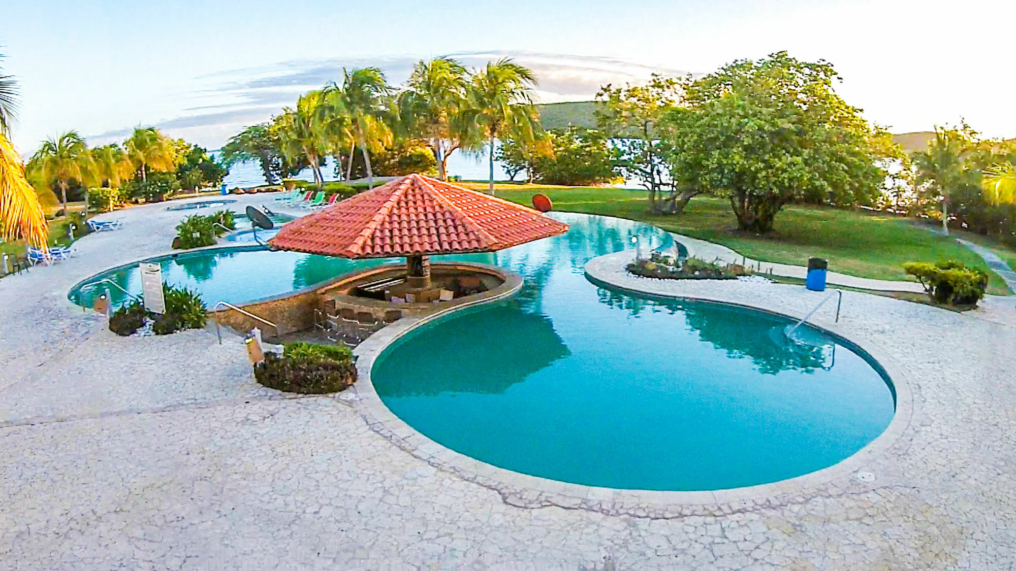 Costa Bonita - Bldg 15 - Ocean View - Pool - Culebra, Pr *