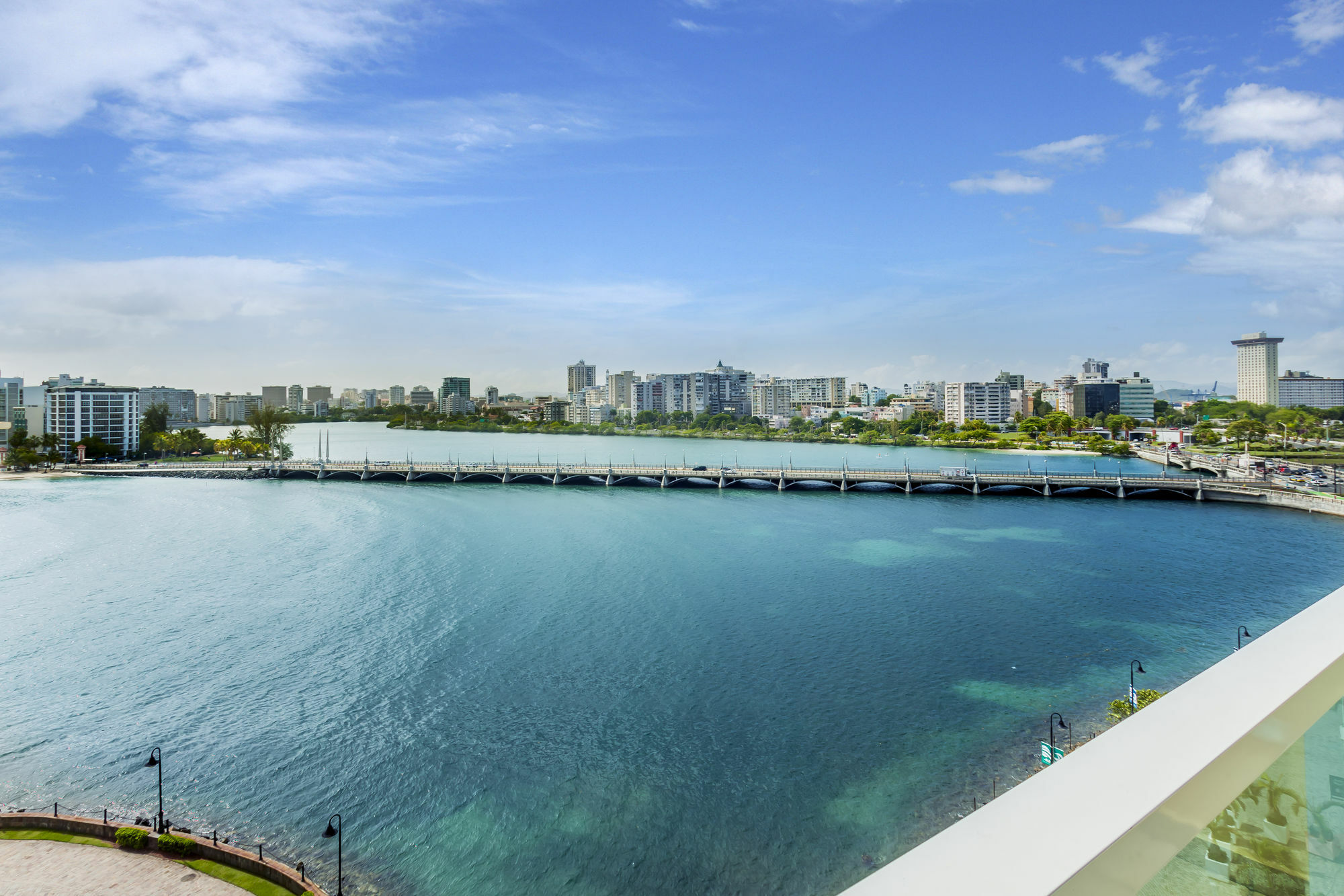 Condado Lagoon At Caribe Hilton 4*