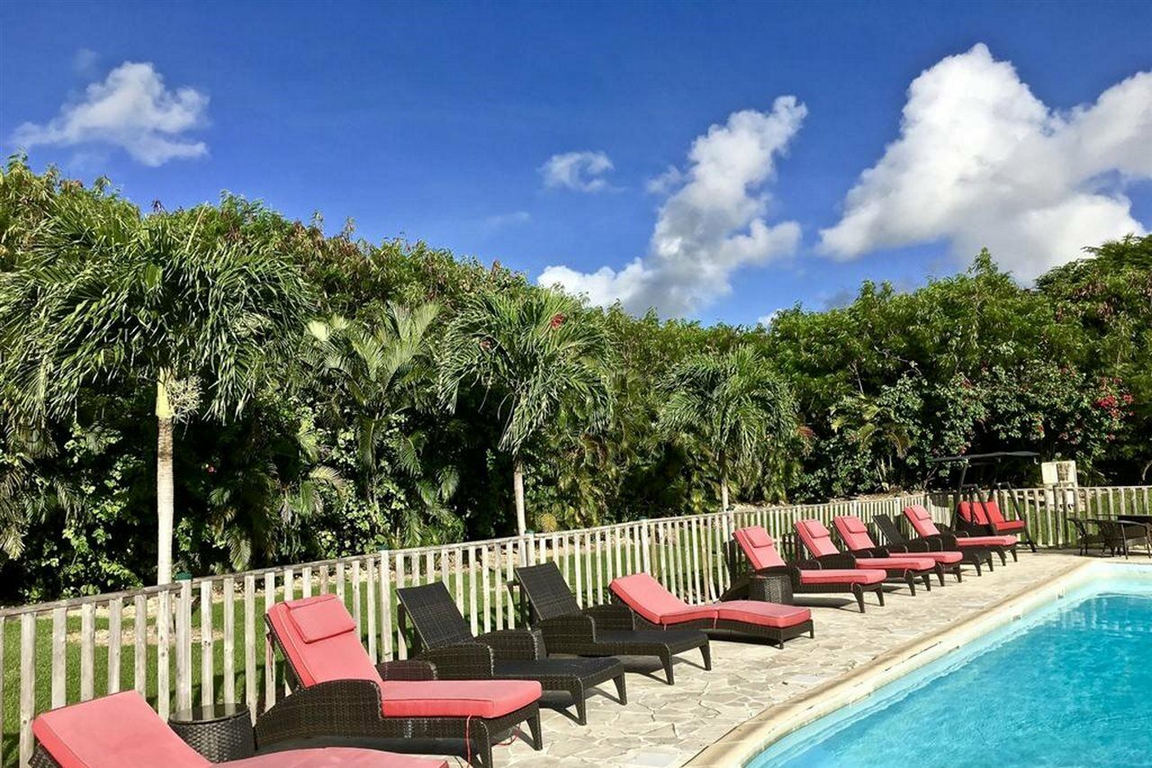 Le Vallon Guadeloupe Parc Piscine & & Services Hoteliers A La Carte Hotel 2*