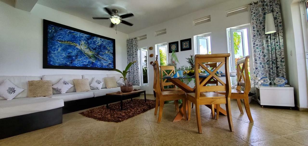 Solymar Villa