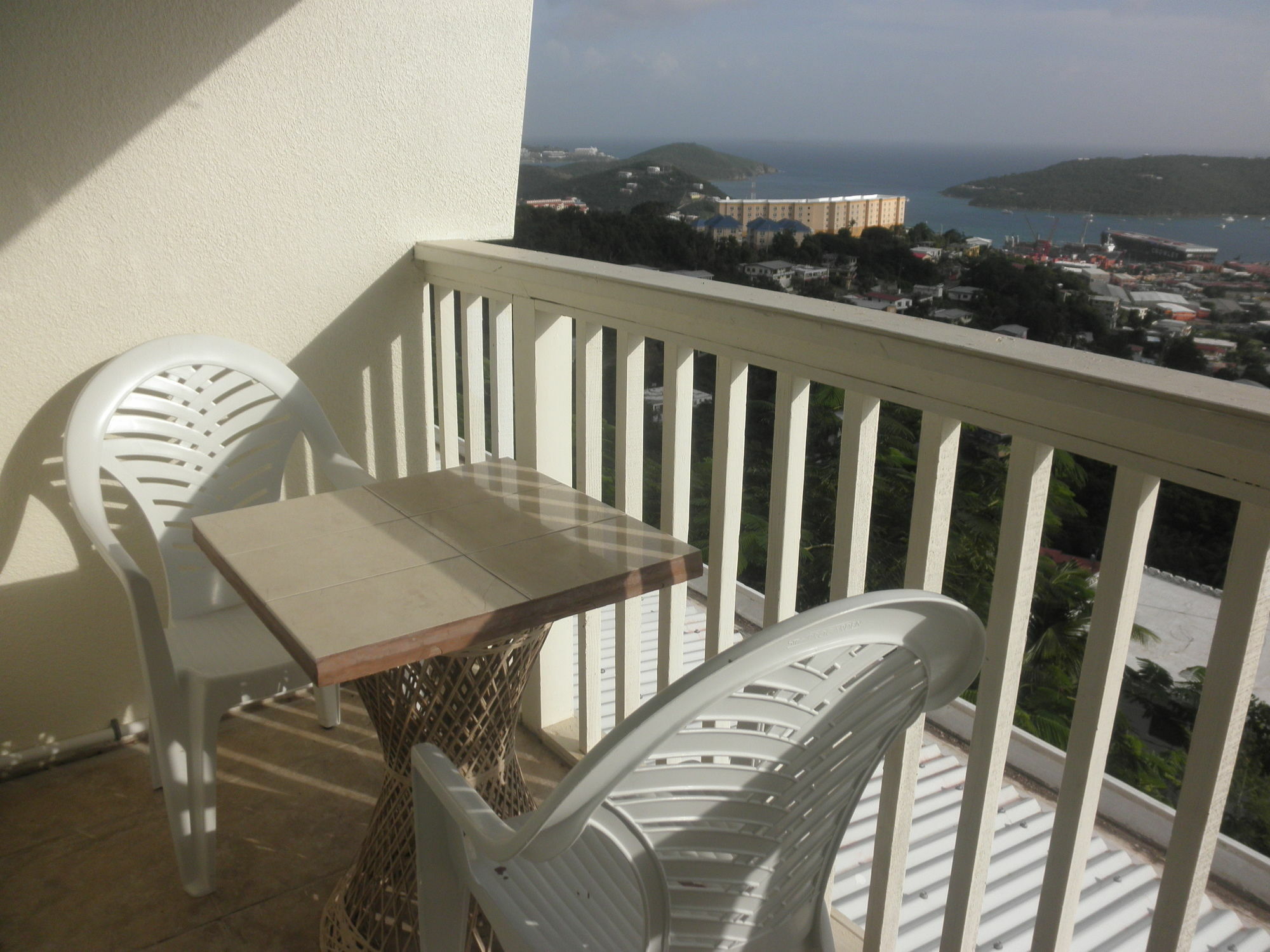 Sunset Gardens Guest house Contant (Saint Thomas)