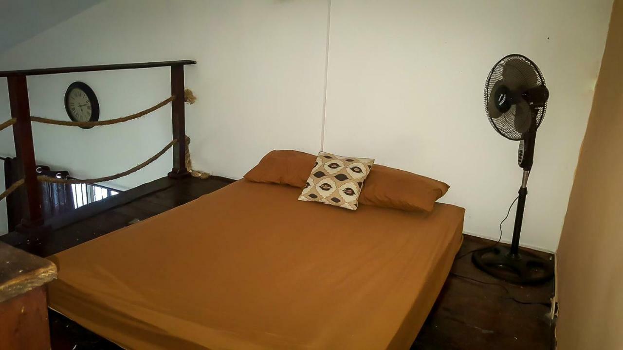 Strelitzia Villa *