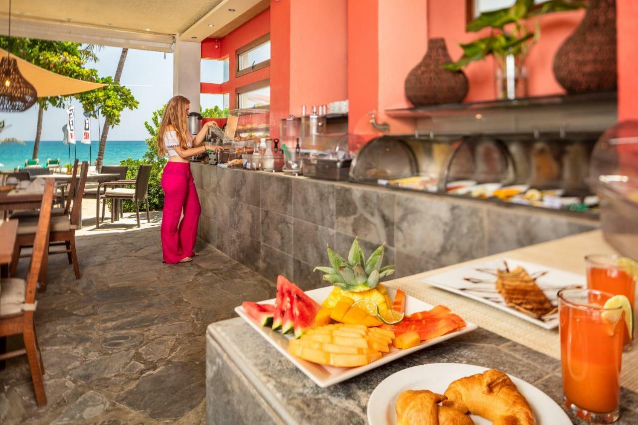 Taina Hotel