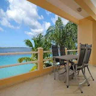 Aparthotel Den Laman