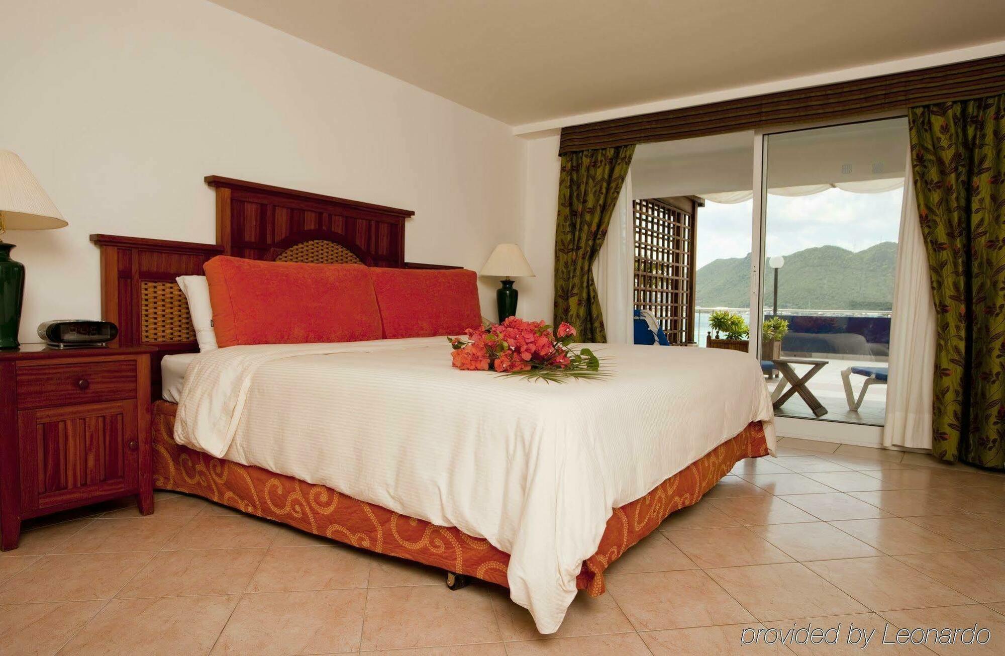 Resort Sonesta Great Bay Beach Resort, Casino & - Adults Only 4*