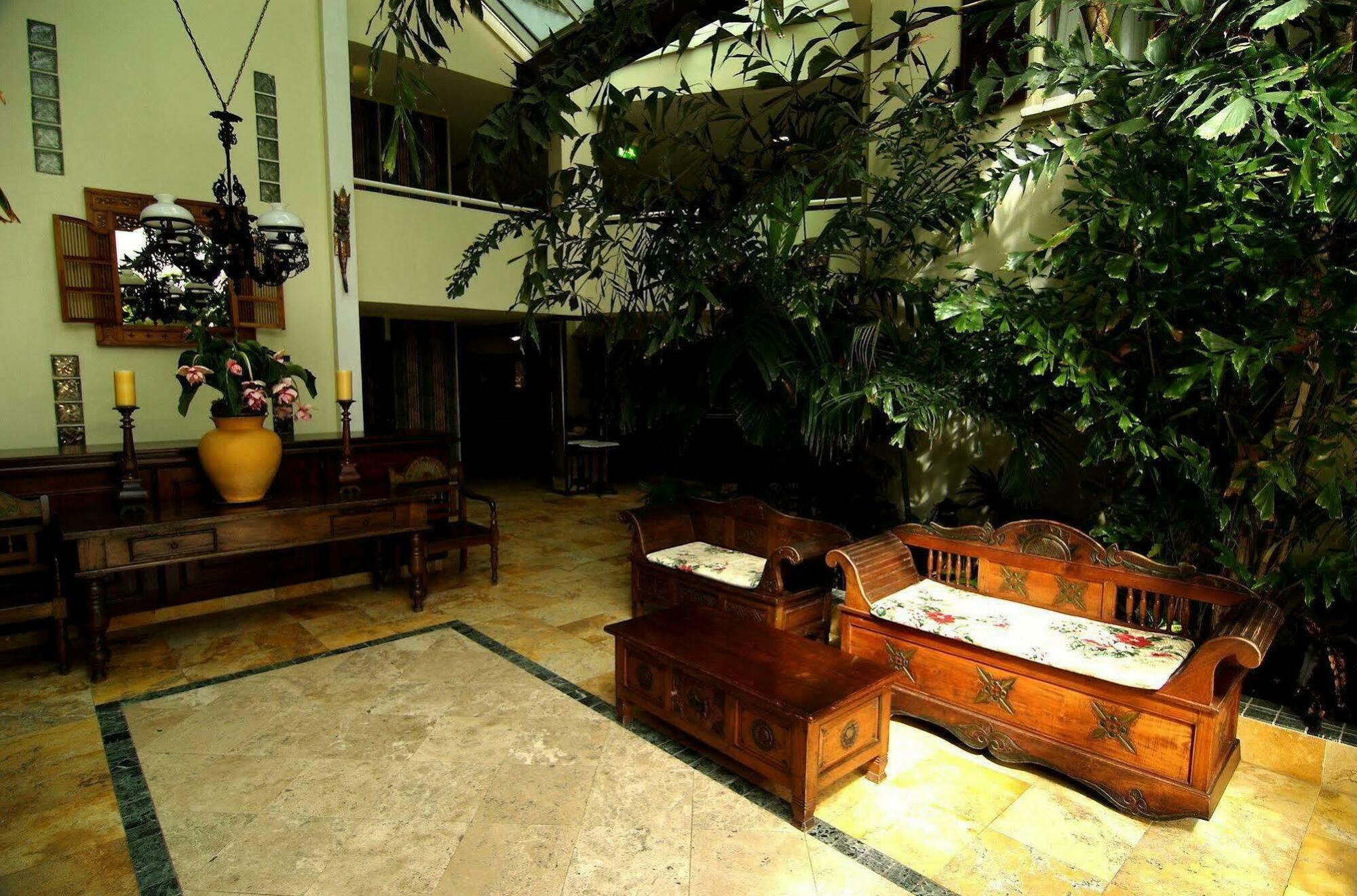 The Atrium And Spa, Ascend Collection