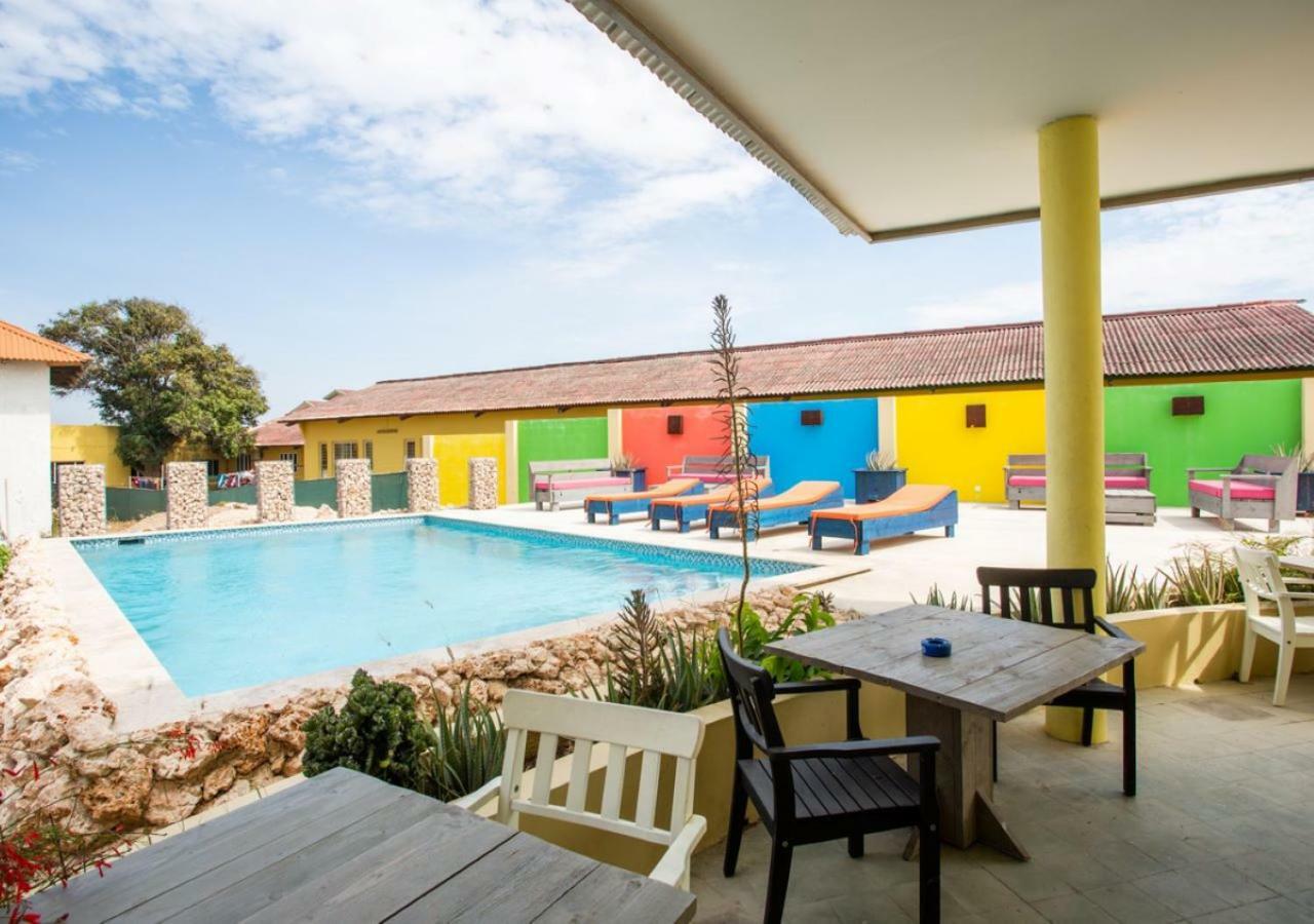 Willemstad Aparthotel 3*