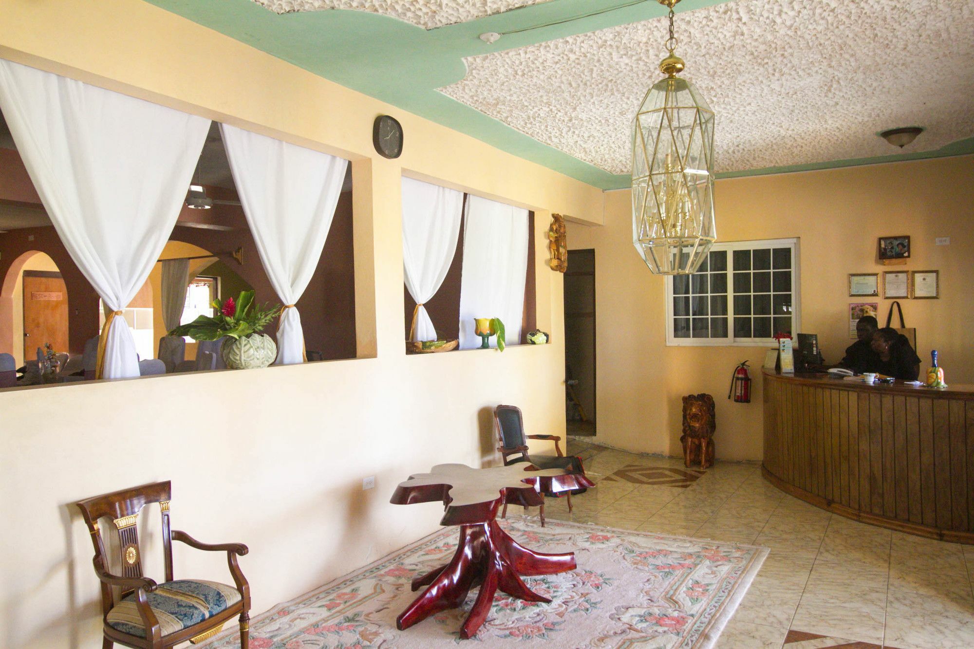 Chateau Margarite Guest house 3*