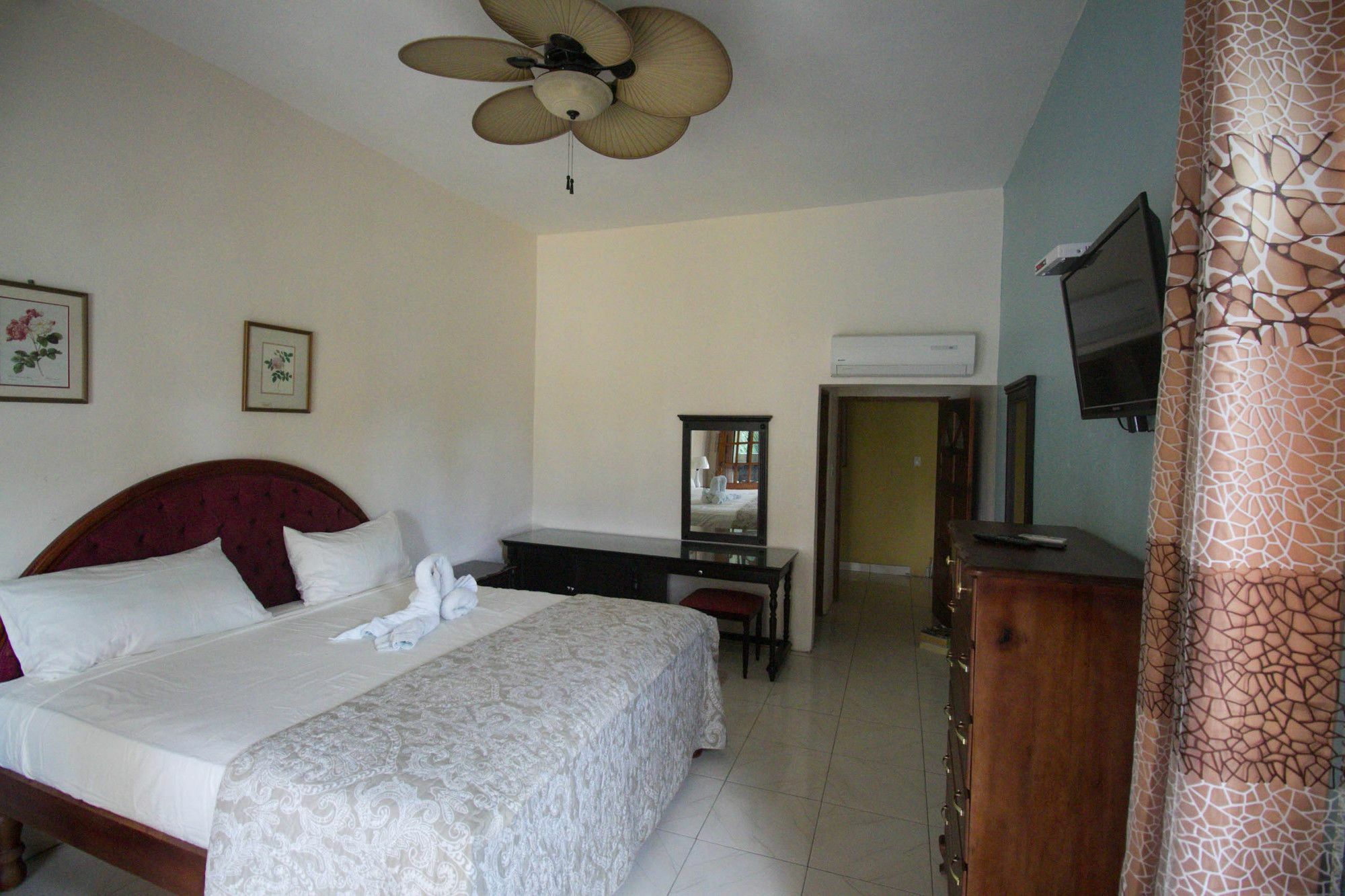 Chateau Margarite 3*