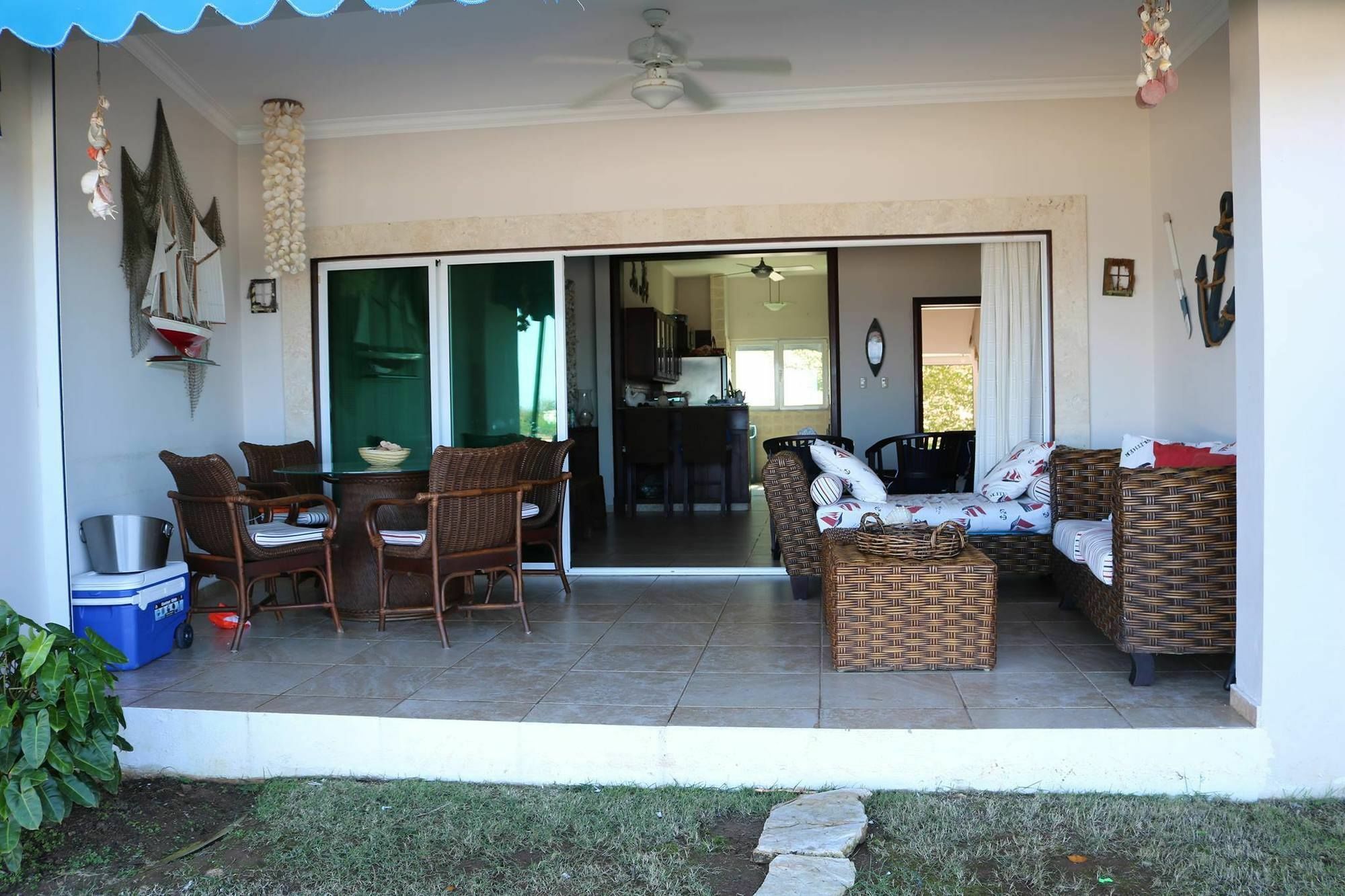 Charamicos Iii Apartment