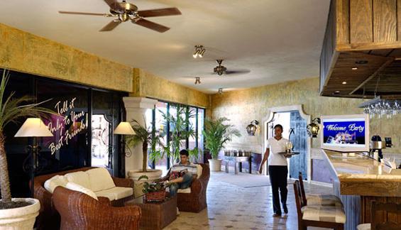 Bay And Victorian House 4*