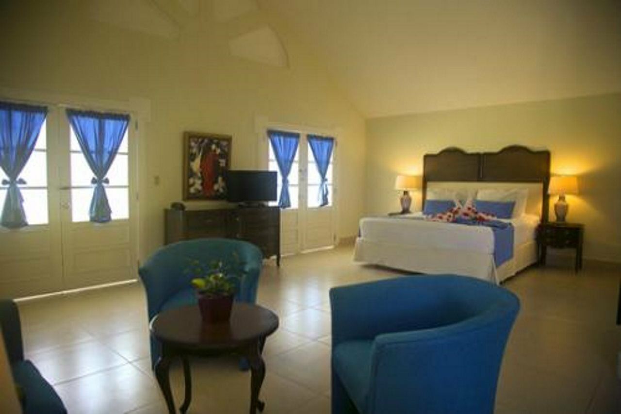 Village 4*
