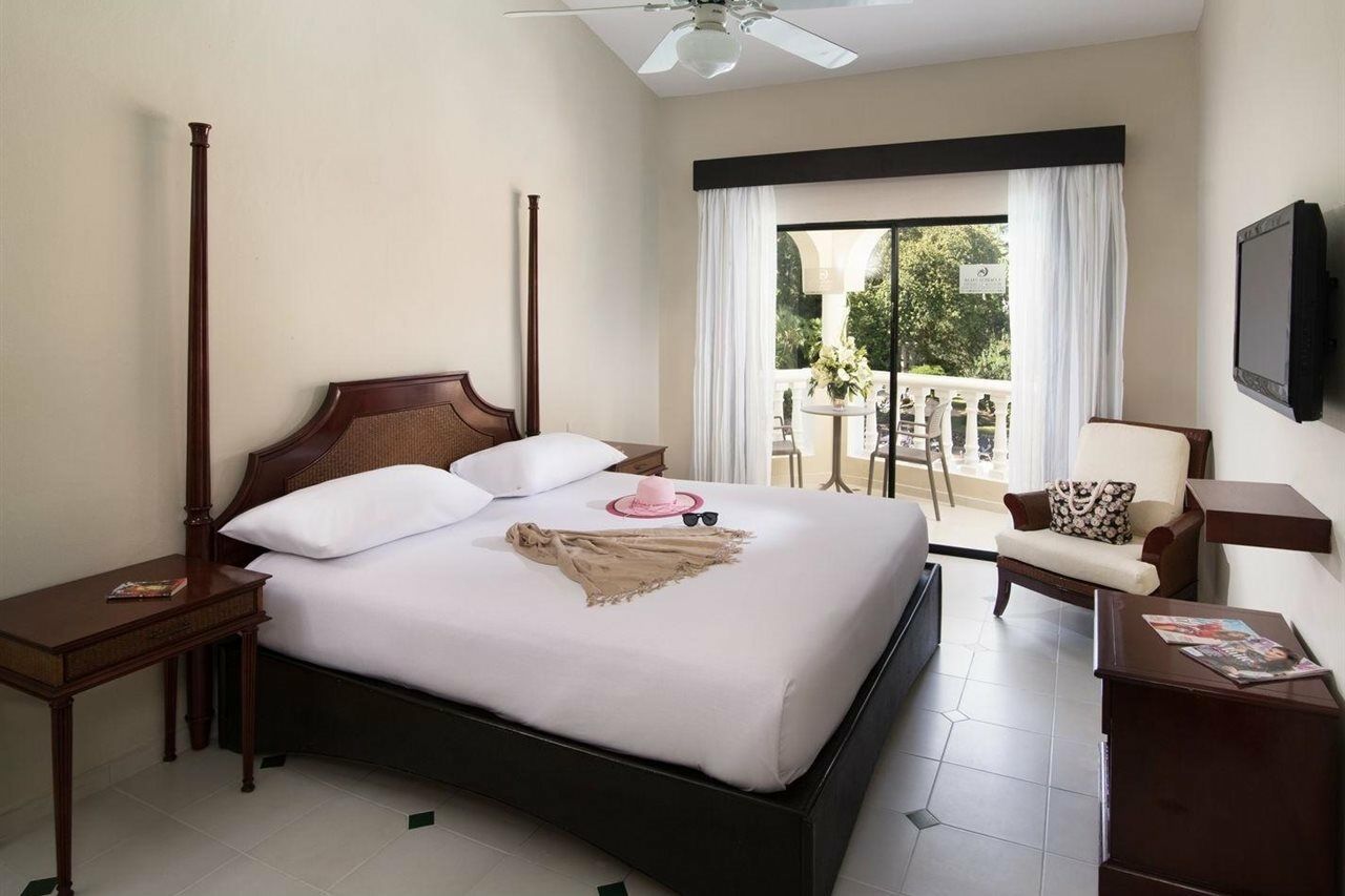 Cofresi Palm & Resort