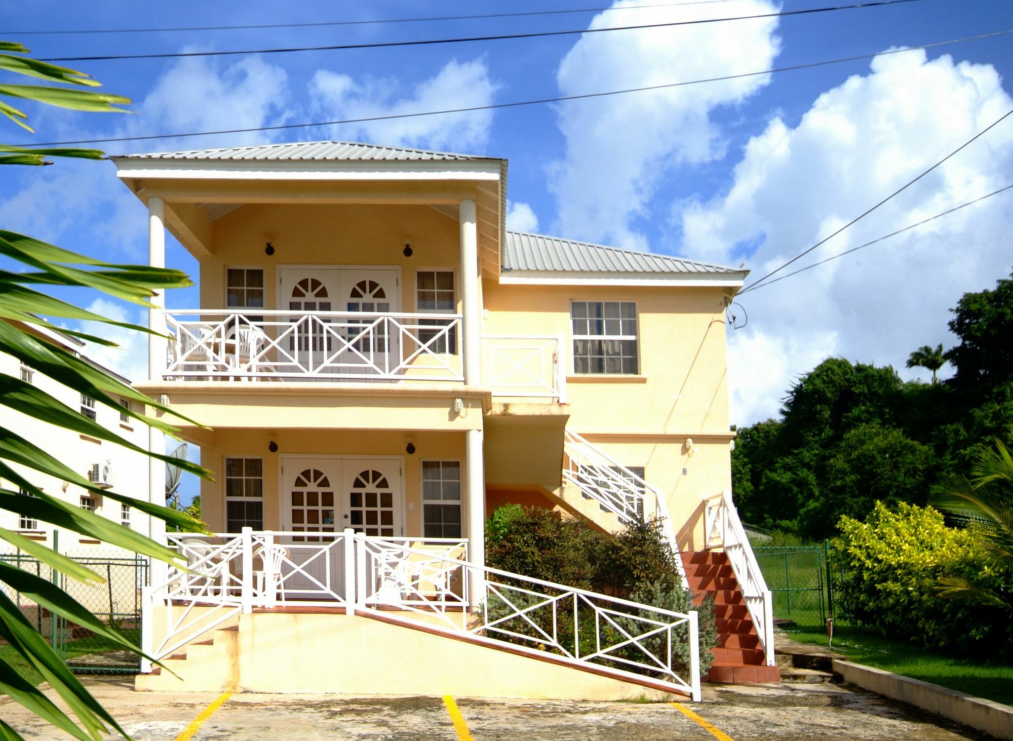 Aparthotel E Prospect St Saint James