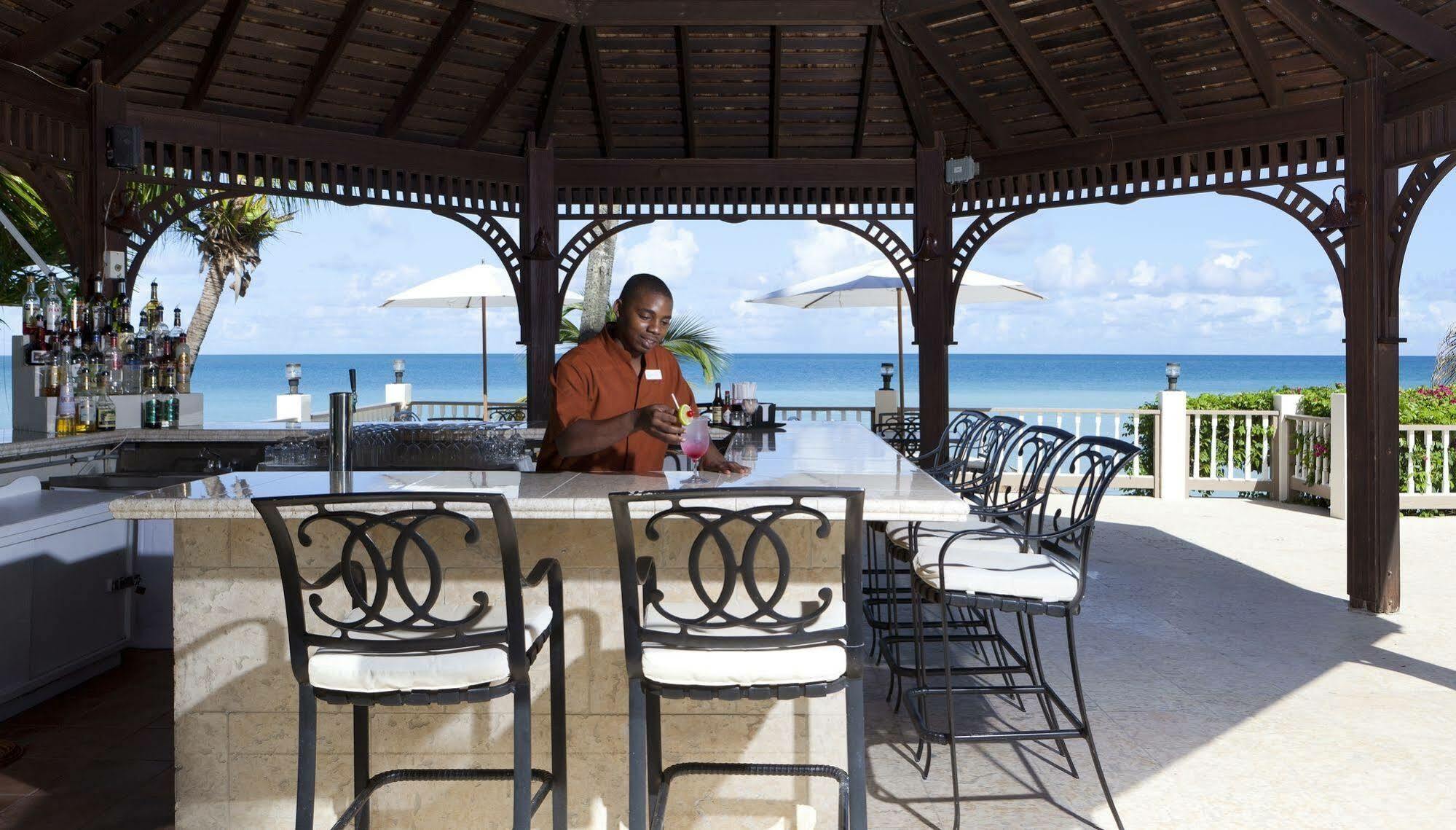 The Cove At Blue Waters Resort