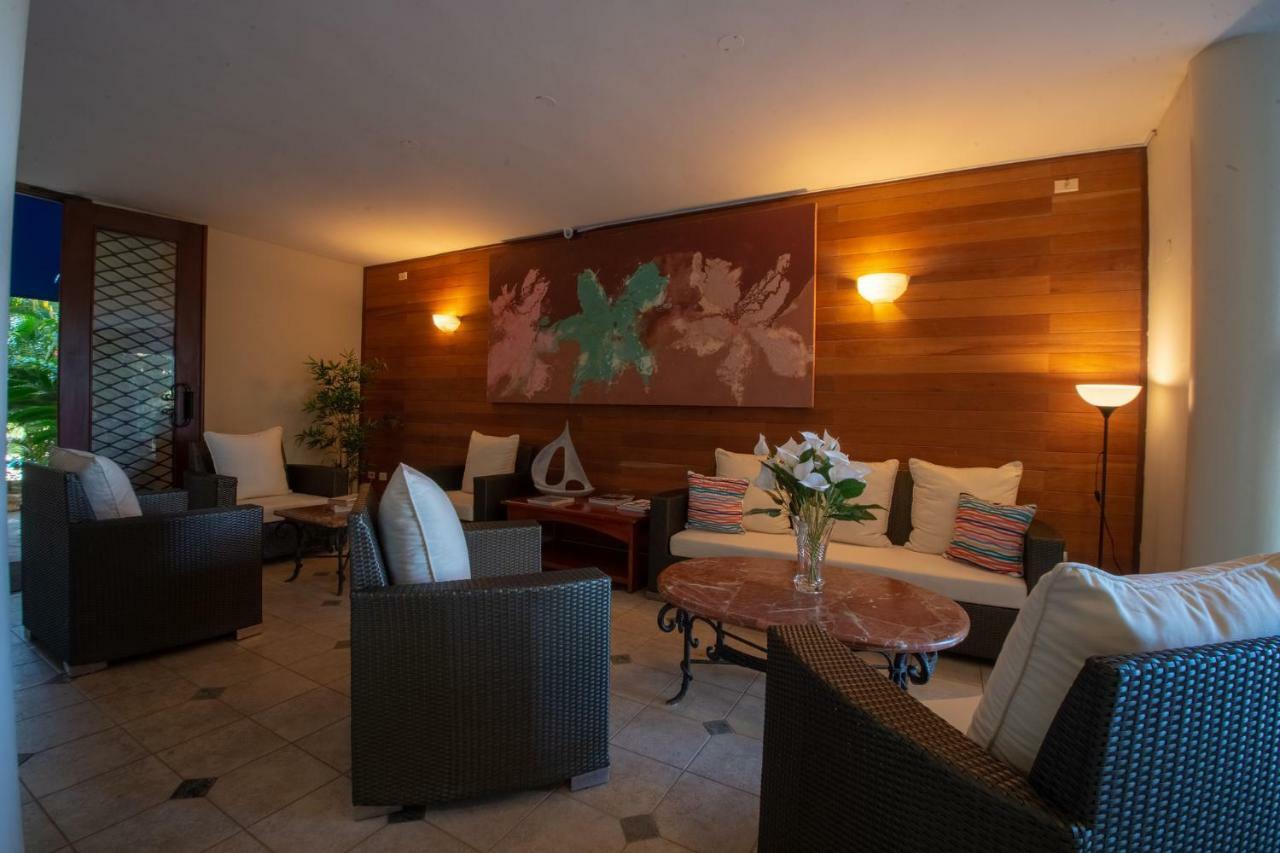 Velero Hotel