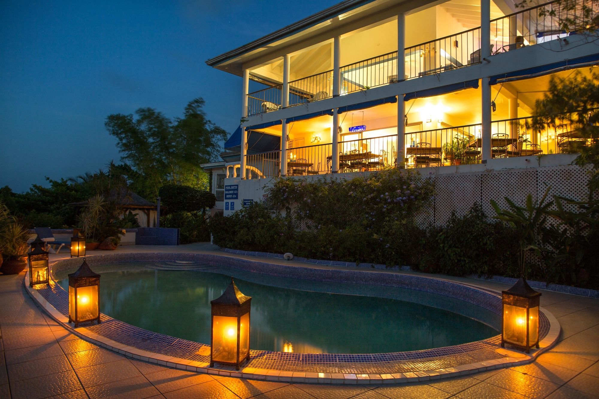 Mockingbird Hill 4*
