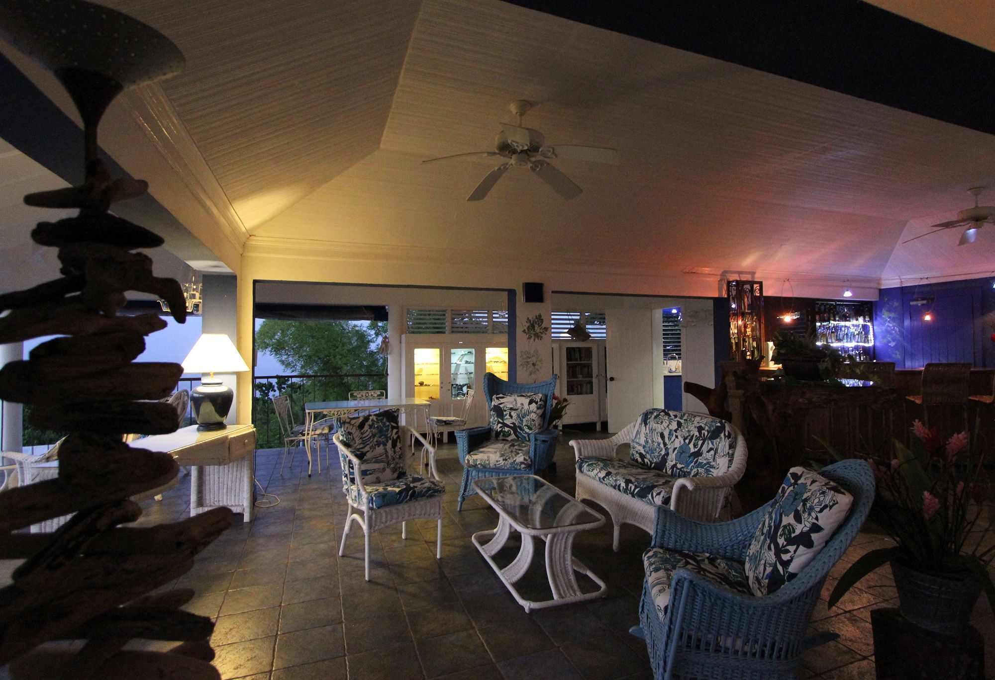 Mockingbird Hill 4*