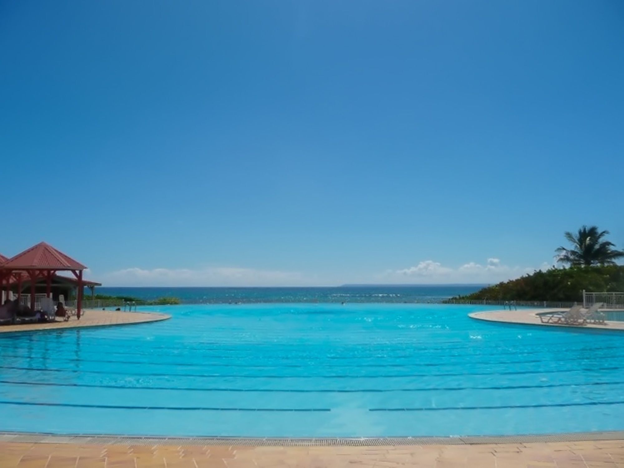 Apartment Sunny In Guadeloupe W/ Air-con, Stunning Garden Views, Garde *