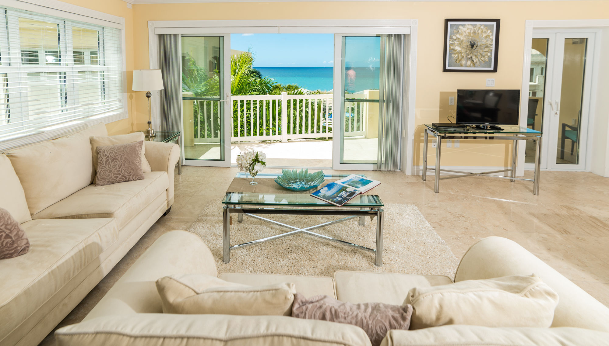 Resort The Hamilton & Nevis