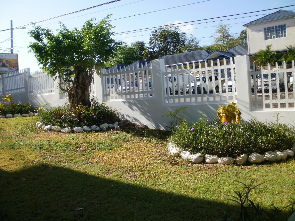 Pineapple Court 2* Ocho Rios