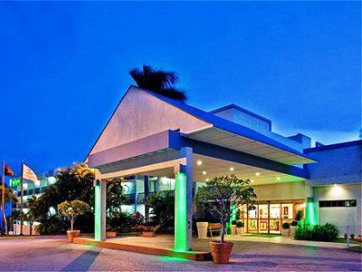 & El Tropical Casino By Ihg Resort