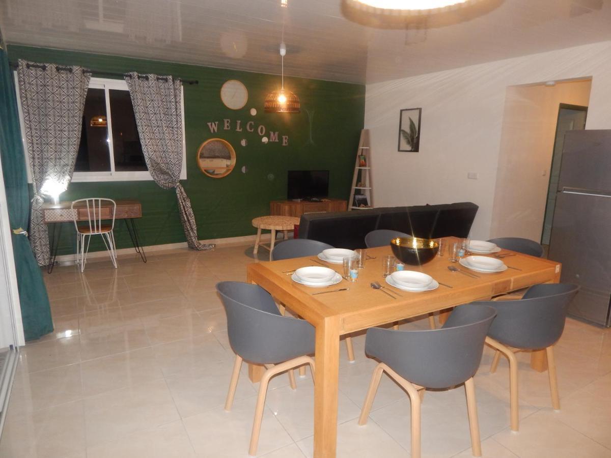 Apartment La Kay Dede Avec Piscine Saint-Pierre