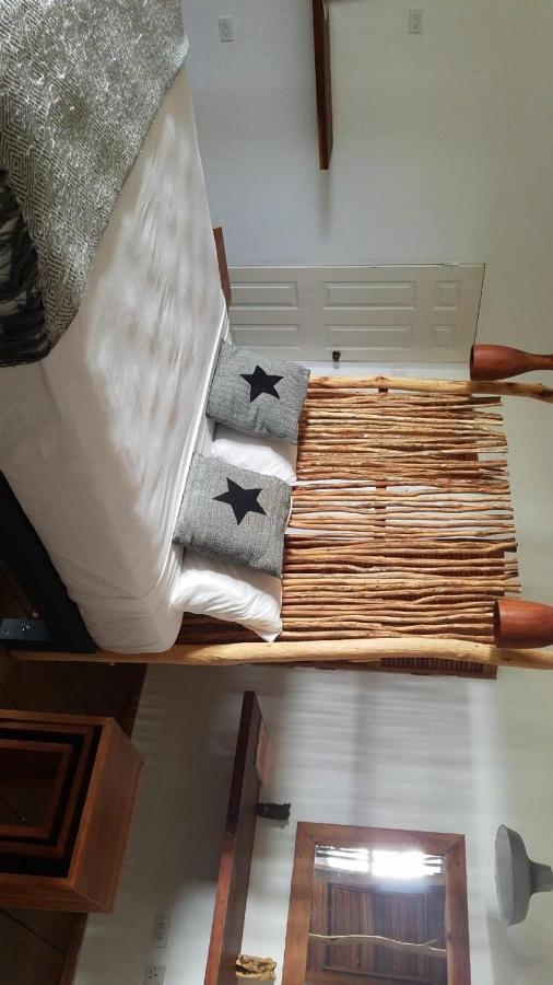 Lashings Boutique