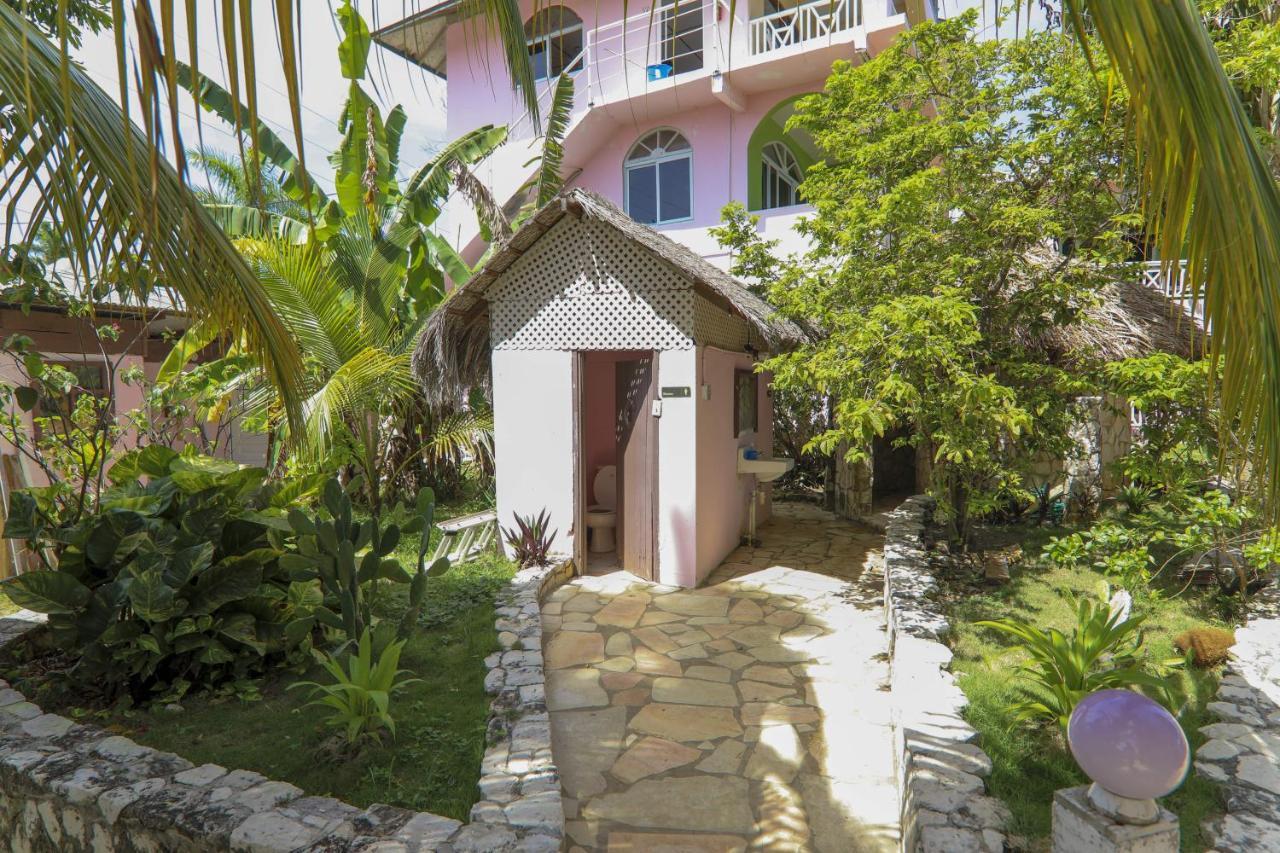 Sweet Hotel Negril