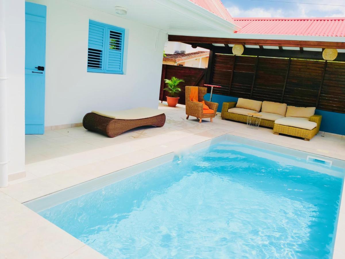Location Maison Bleue Avec Piscine Privative Au Carbet Martinique Le Carbet