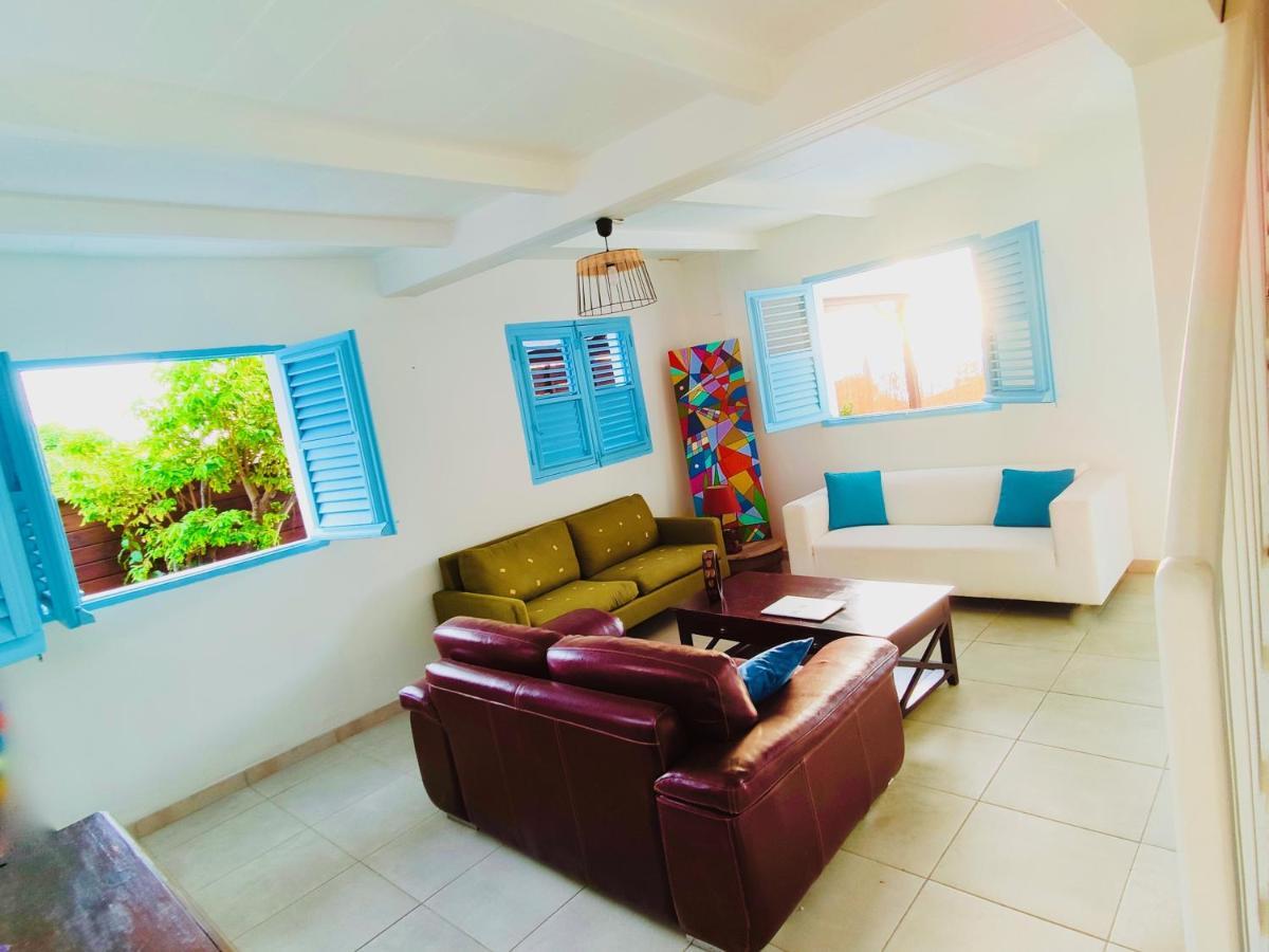 Holiday home Location Maison Bleue Avec Piscine Privative Au Carbet Martinique