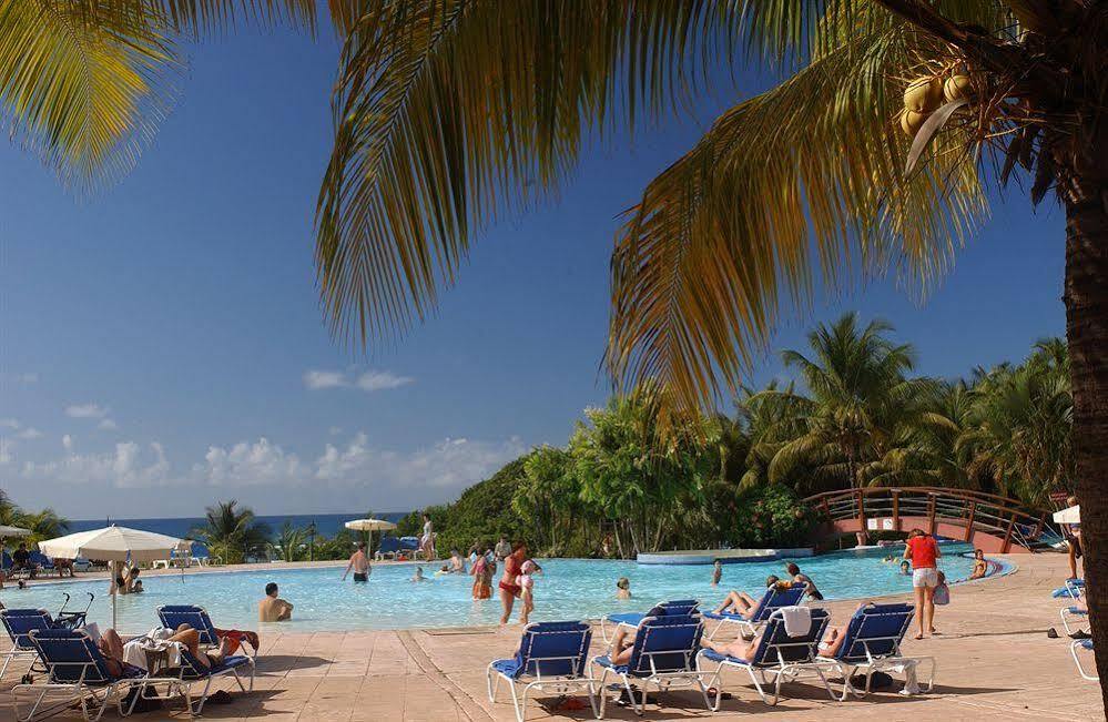 Campo de férias Pierre & Premium Les Tamarins 3*