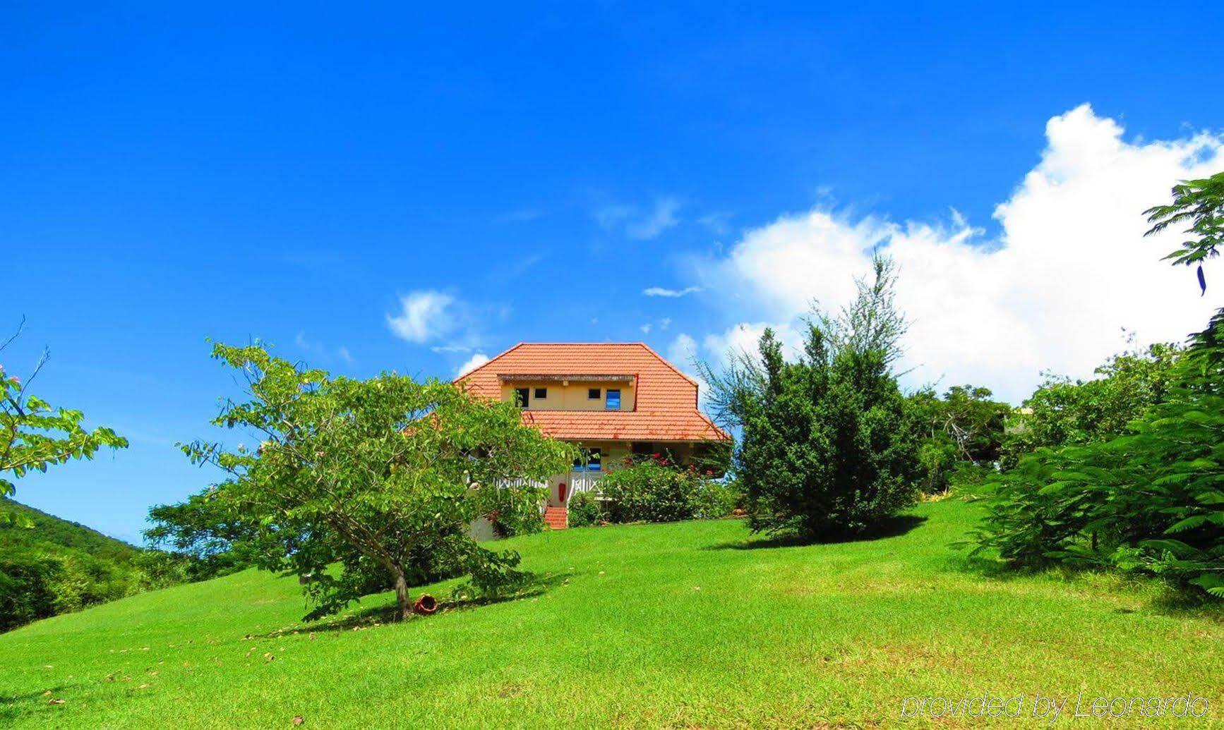 Domaine De L'anse Ramier Aparthotel 3*