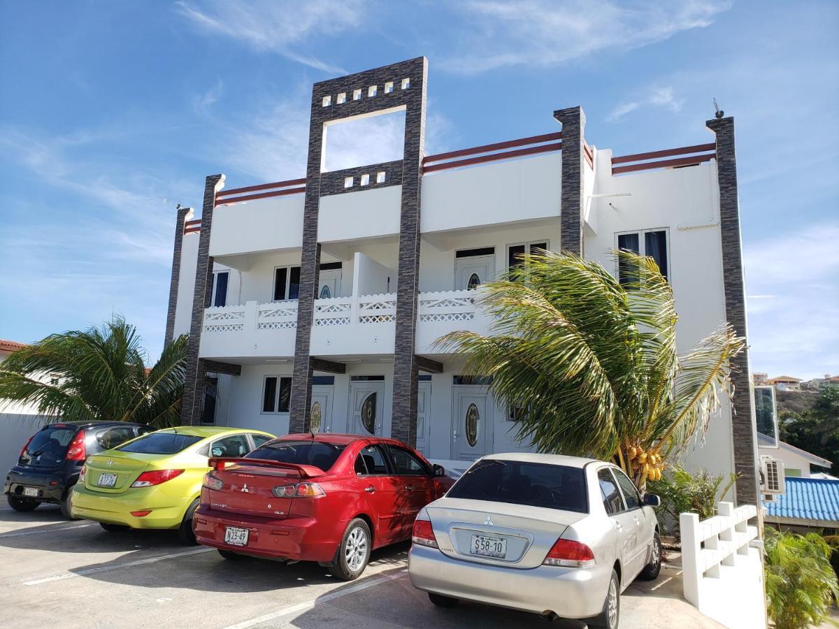Grand Sun Valley Residences Apartment Willemstad