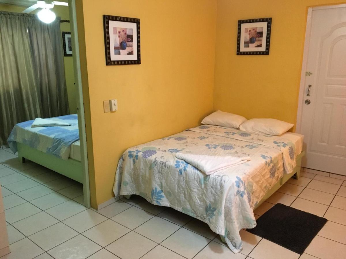 Hotel Mango 3*